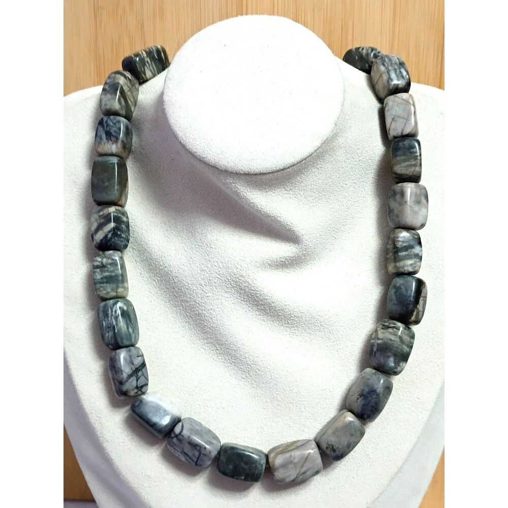 Vintage Claire's Designer Signed, Multi-Gray Toned Jasper Cubes Beaded Necklace
